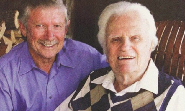 BILLY GRAHAM and his Personal Pastor: A Reversed Role?