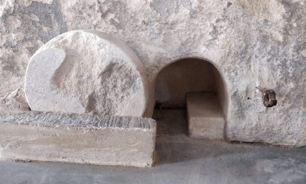 Empty Tomb and Lock-down 2000 Years Ago: “While it was Still Dark.”