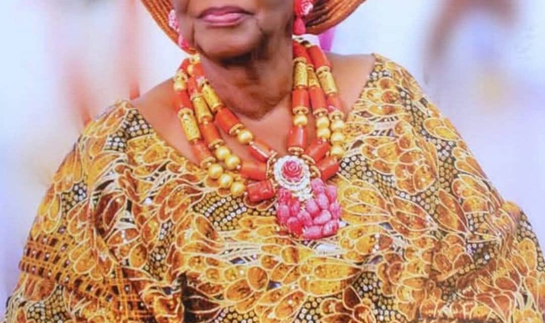 CELEBRATING YEYE OWA (DAME) EUNICE OLAYINKA OBALEYE: Model of Women Beyond the Kitchen.